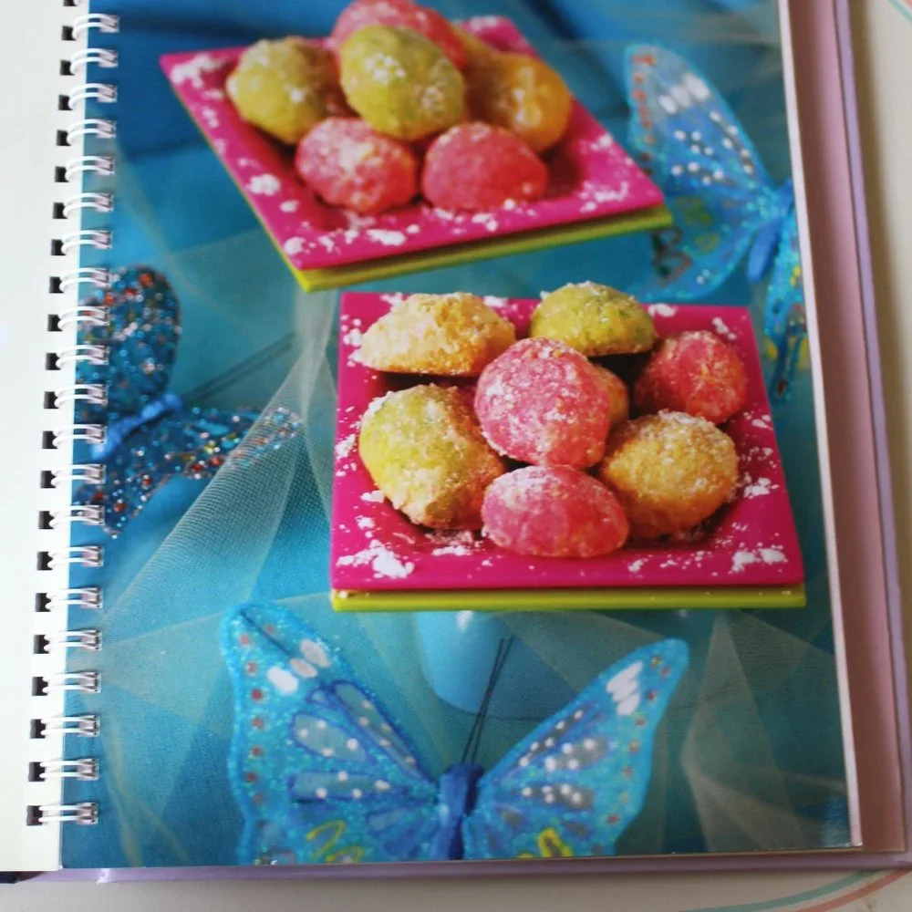 Dk cookbook girls